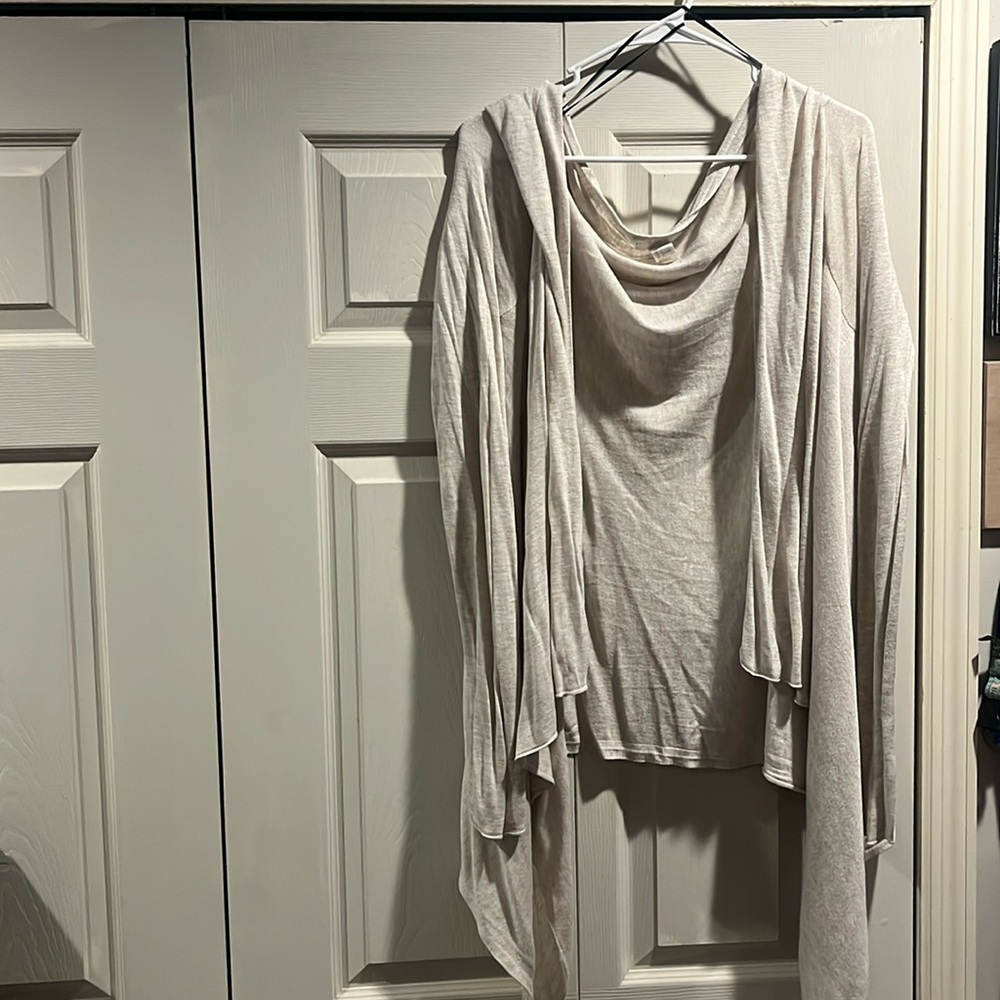 H&M sweater